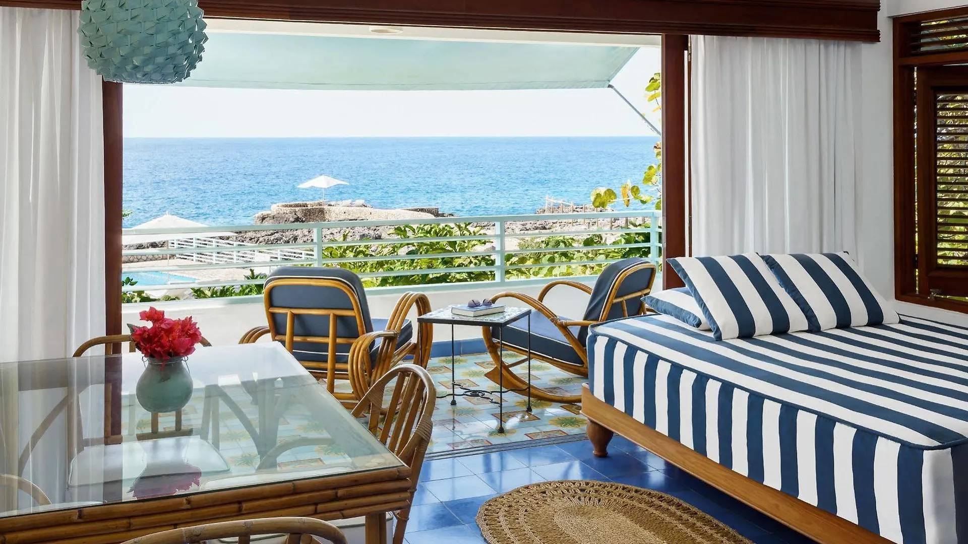 Hotel Idle Awhile Cliffs Negril